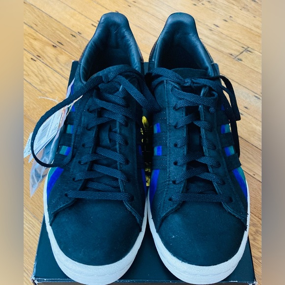 BOOK WORKS X ADIDAS CAMPUS 80s COLLABORATION - Picture 2 of 7